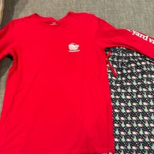 Vineyard Vines Shirt & PJ Bottoms Unisex
Excellent condition